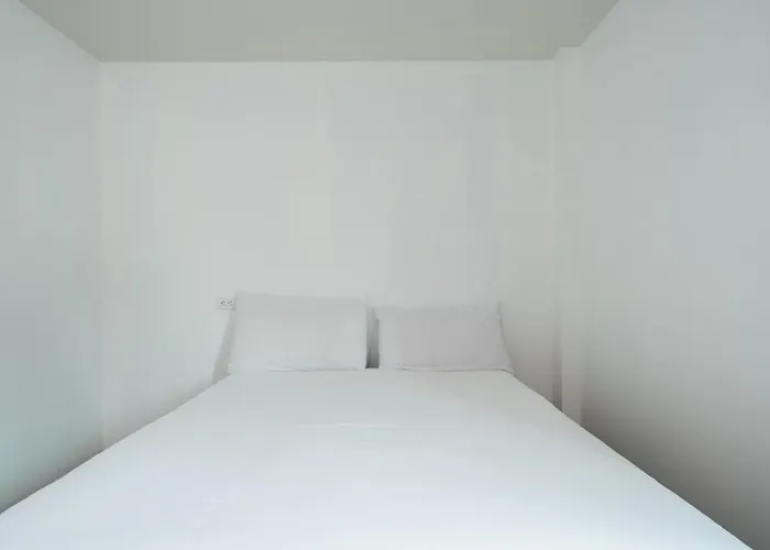 Appartement Sleeppop Sukhumvit 42 - Bts Ekkamai Station - Bangkok