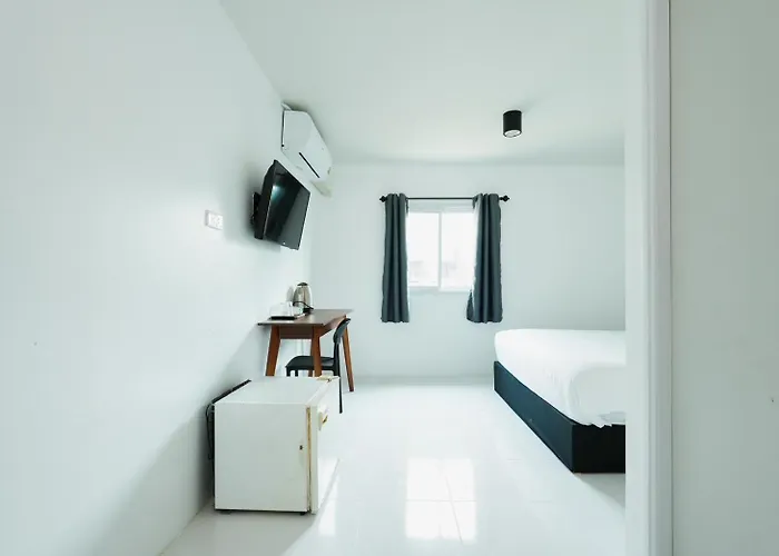 Appartement Sleeppop Sukhumvit 42 - Bts Ekkamai Station - *